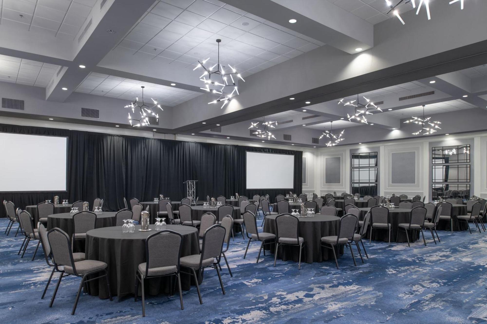 Sheraton Framingham Hotel & Conference Center Esterno foto