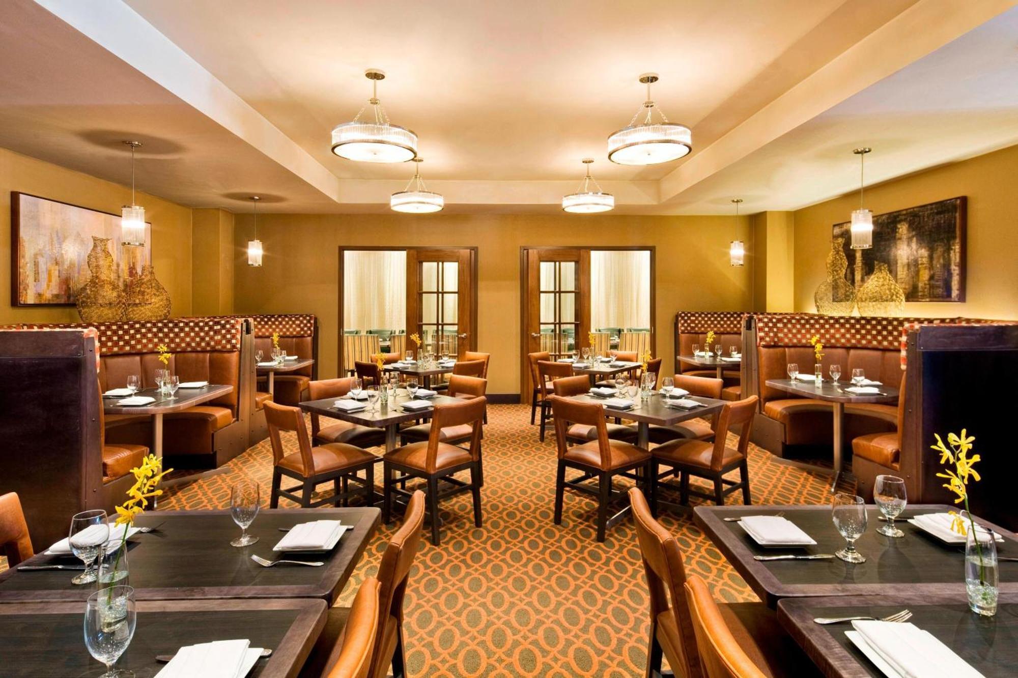 Sheraton Framingham Hotel & Conference Center Esterno foto