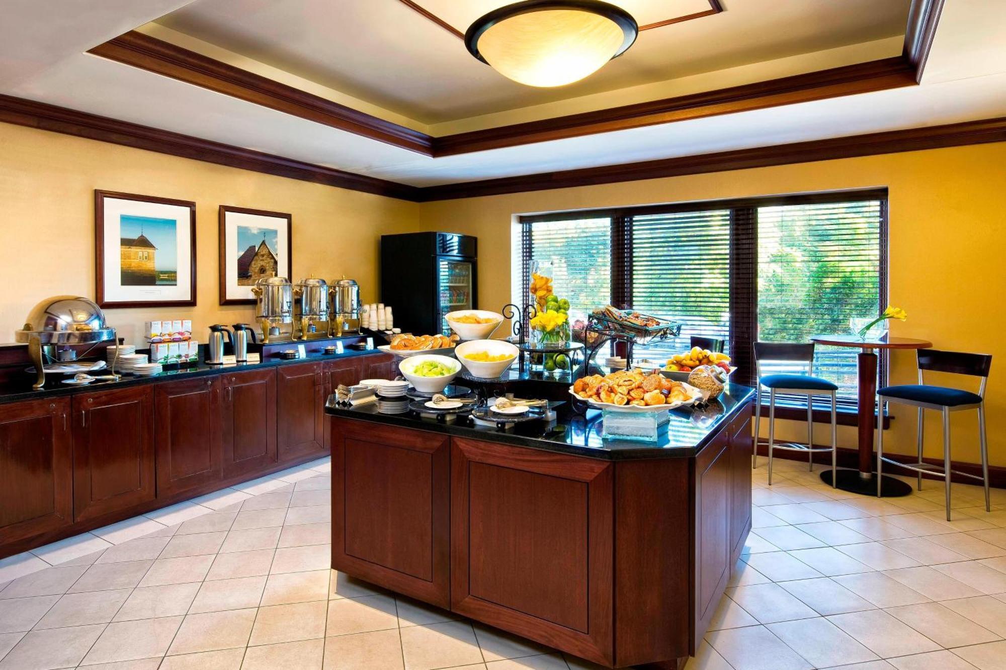 Sheraton Framingham Hotel & Conference Center Esterno foto